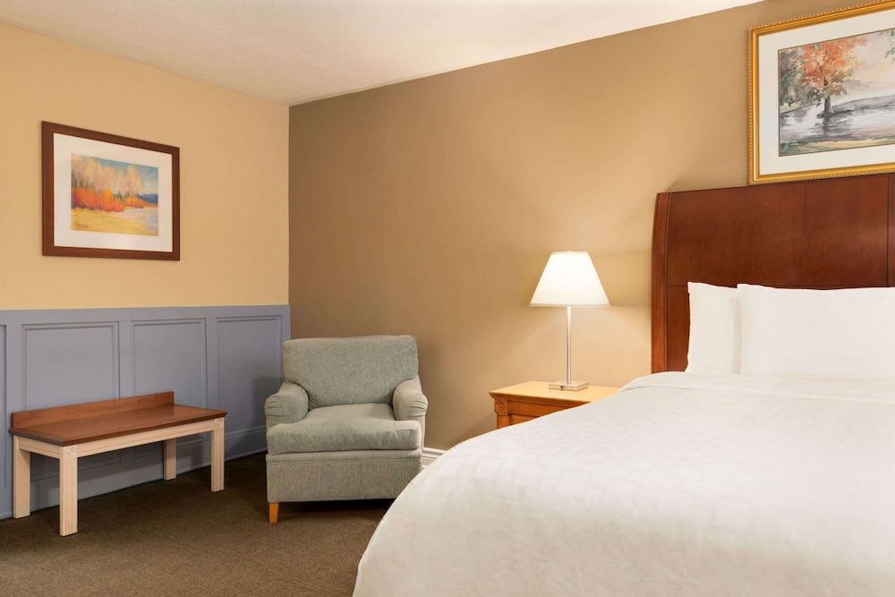 Photo of Bedroom in Richmond Hill
