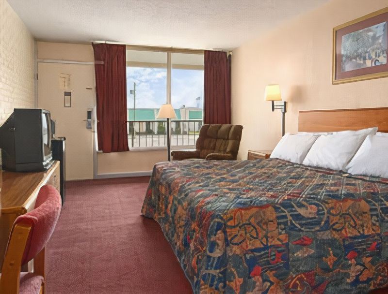 Photo of Bedroom in Jackson