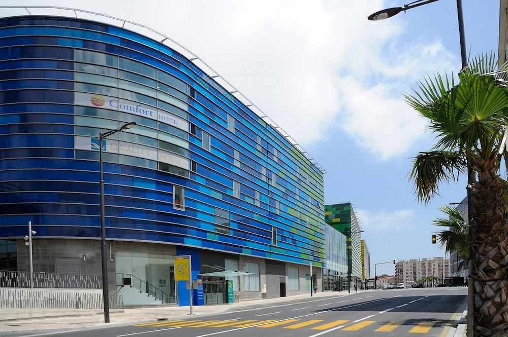 Photo of Buildings in Saint-Assiscle