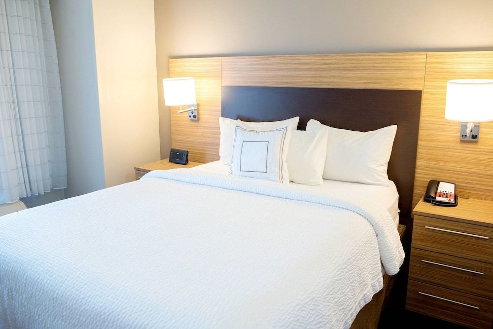 Photo of Bedroom in Ames