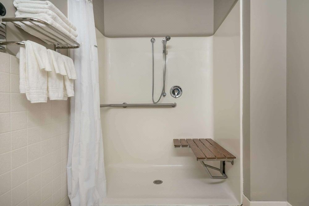 Photo of Bathroom in Baldwin