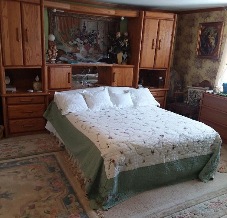 Photo of Bedroom in Happy Valley