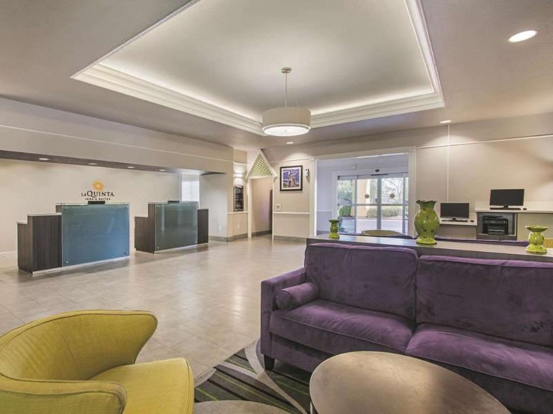 Photo of Livingroom in Tomball