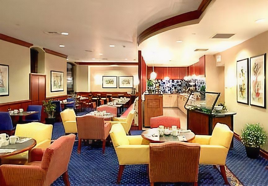 Photo of Livingroom in Prudential - St. Botolph