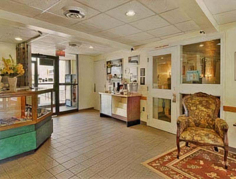 Photo of Livingroom in Tillsonburg