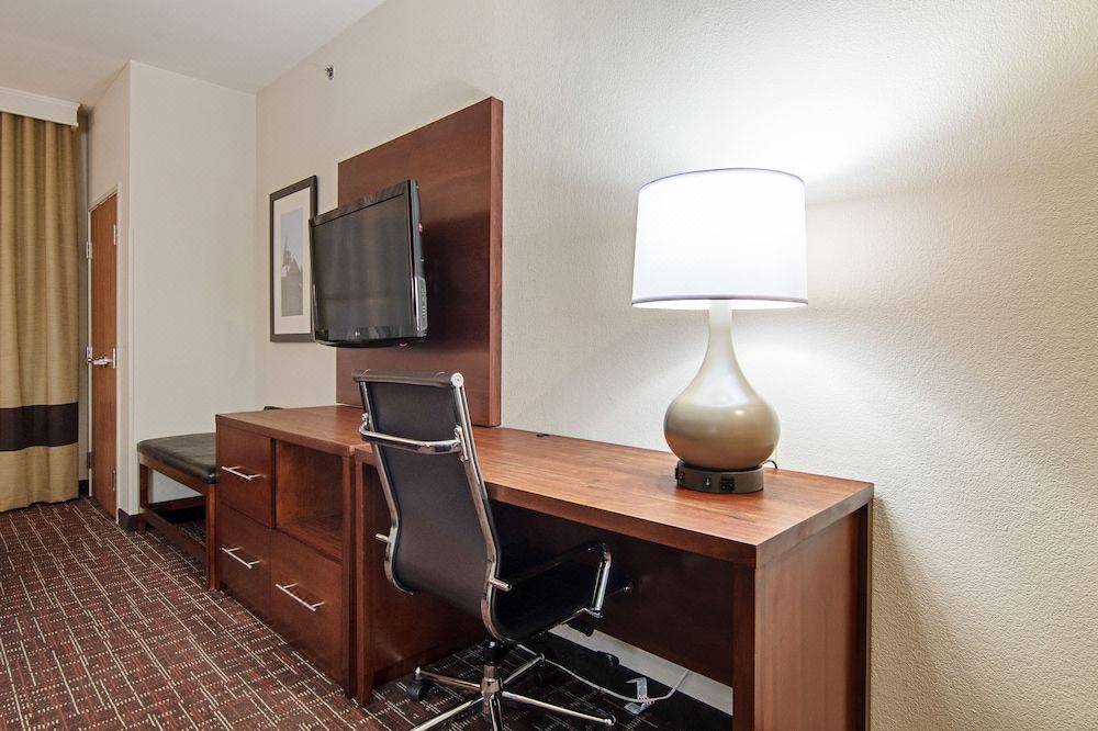 Photo of Livingroom in Northwest Dallas