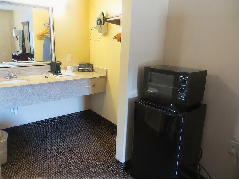 Photo of Others in Canton