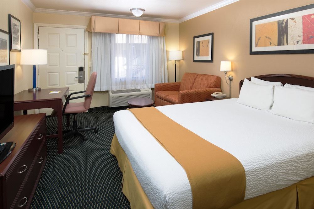 Photo of Bedroom in Pinole