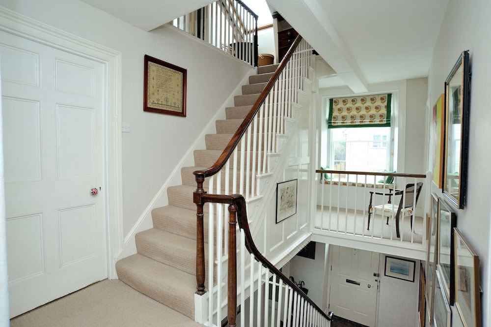 Photo of Others in Mere