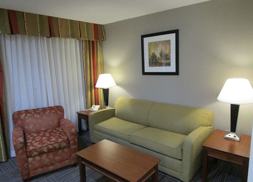 Photo of Livingroom in Platte City