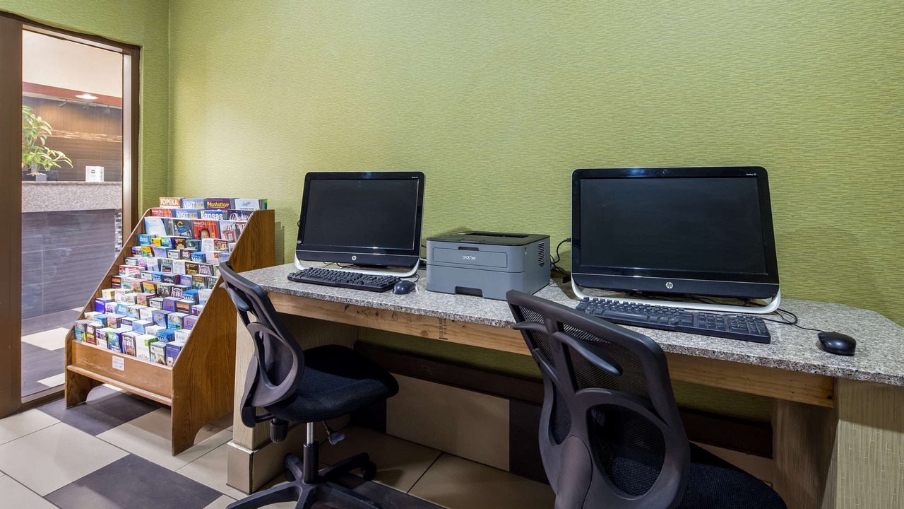 Photo of Livingroom in Blue Springs