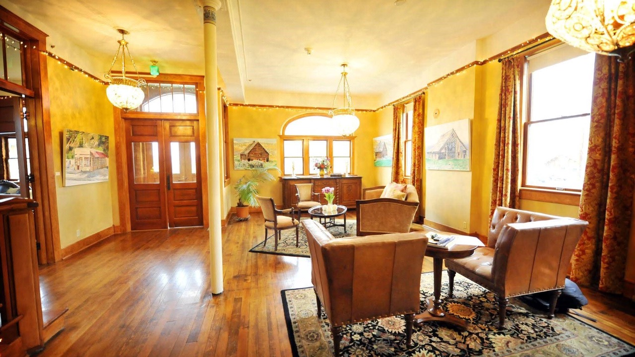 Photo of Livingroom in Dufur