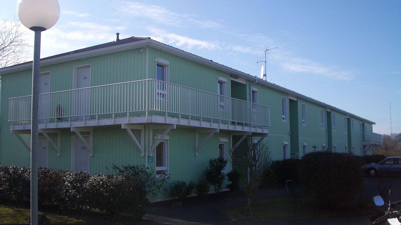 Photo of Buildings in Saintes
