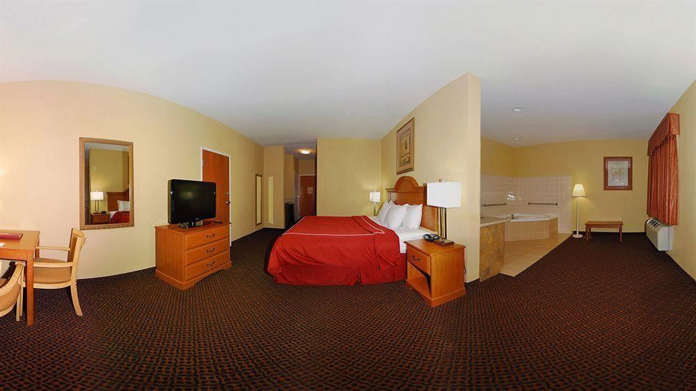 Photo of Bedroom in Brenham