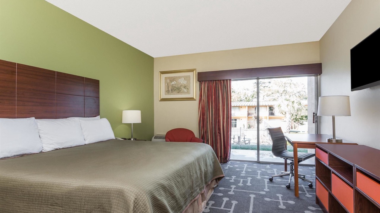 Photo of Bedroom in Athens