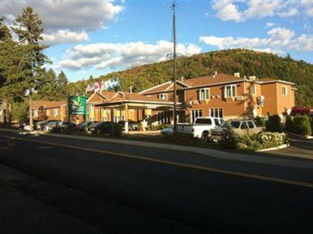 Photo of Buildings in Saint-Sauveur