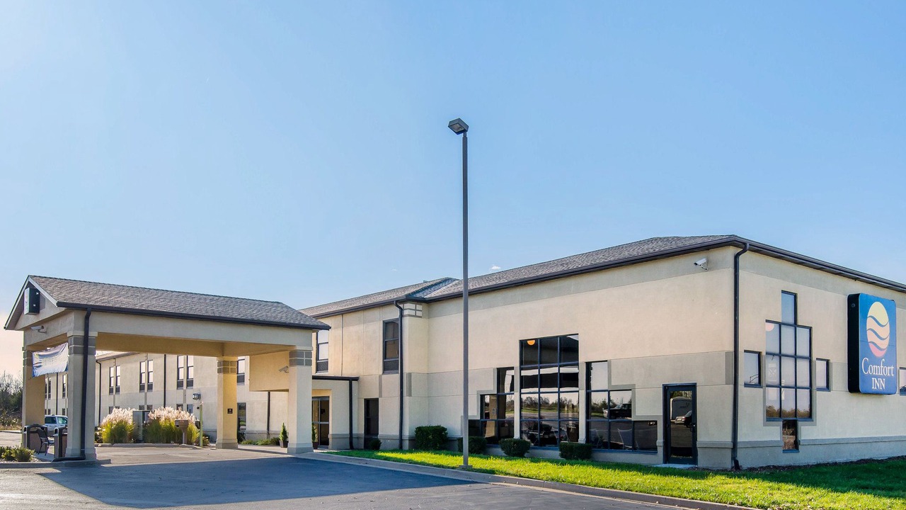 Photo of Buildings in Cameron