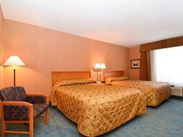 Photo of Bedroom in Banff Trail