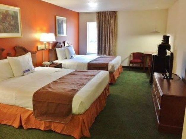 Photo of Bedroom in Star City