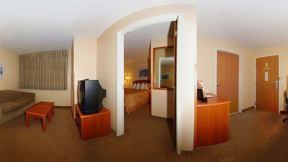 Photo of Livingroom in Dubuque