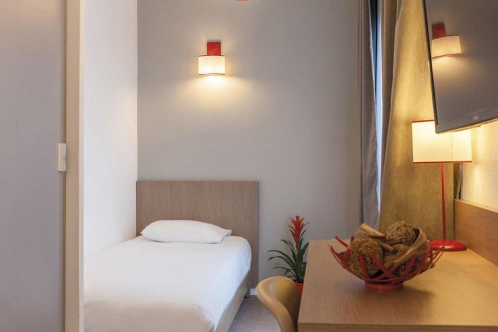 Photo of Bedroom in Saint-Serge