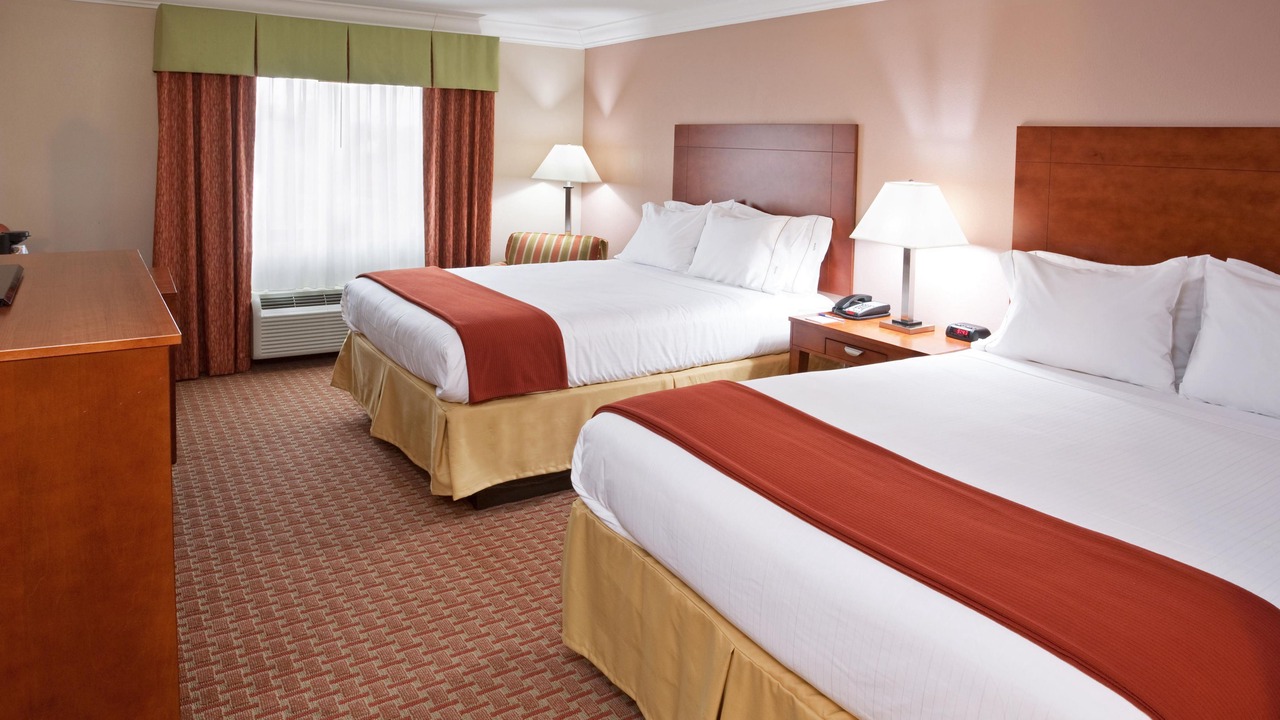 Photo of Bedroom in Niagara Falls
