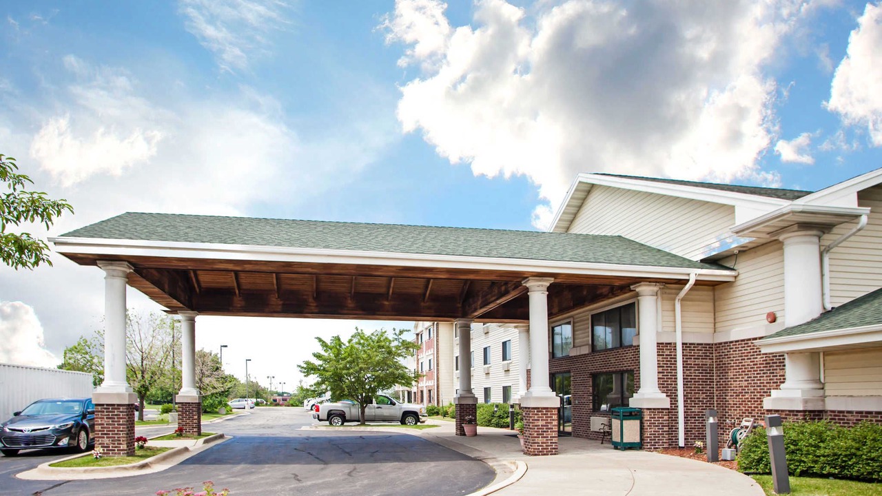 Photo of Buildings in Bolingbrook