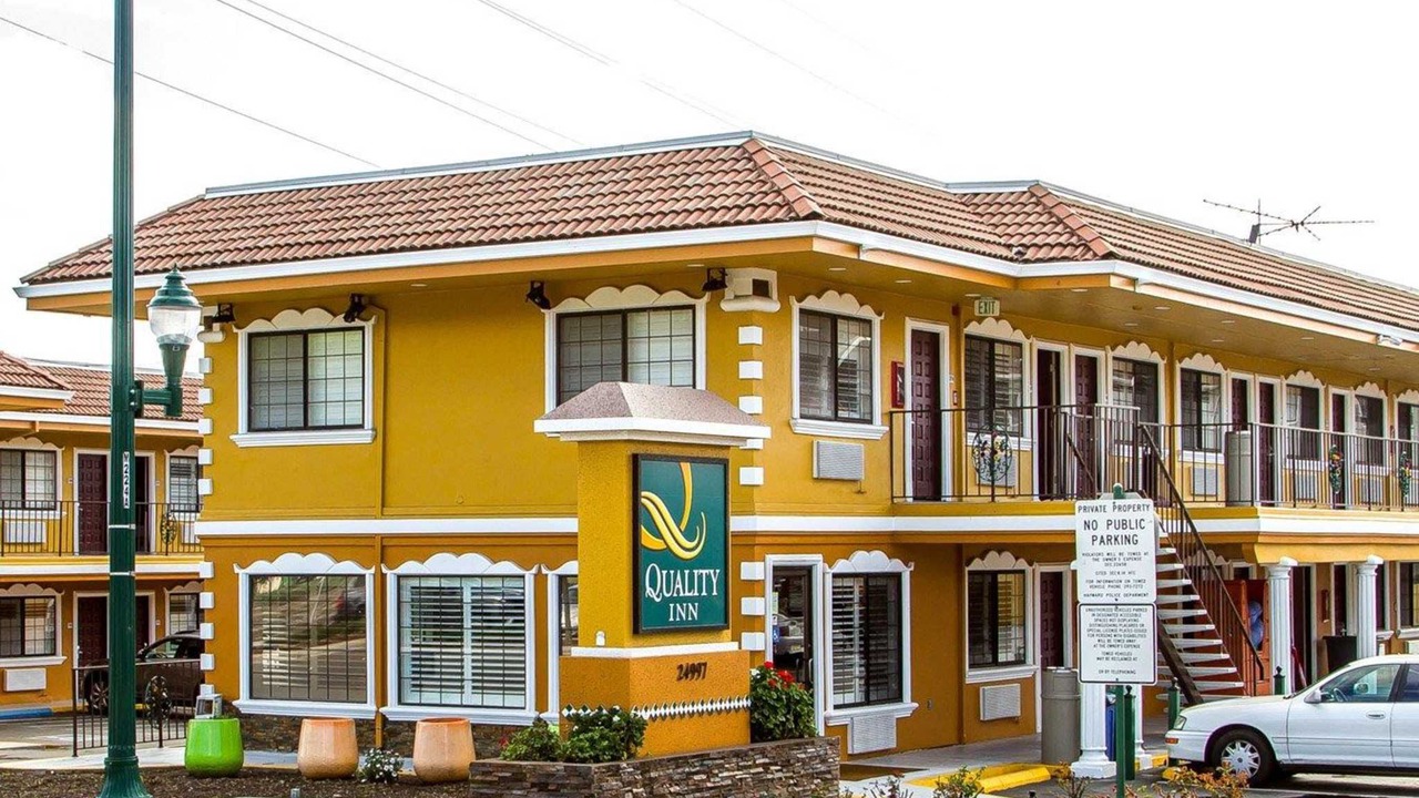 Photo of Buildings in Hayward