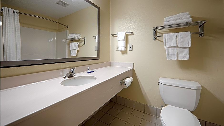 Photo of Bathroom in Perry