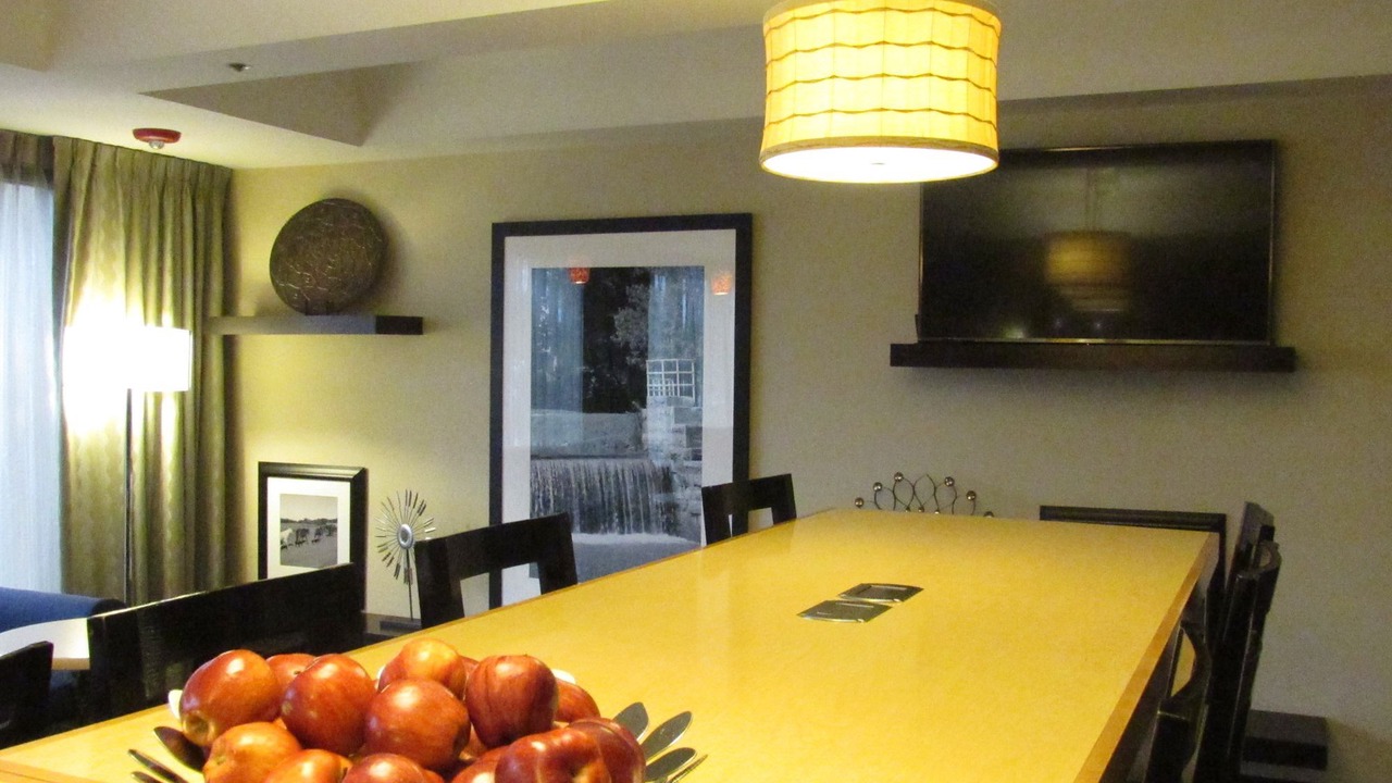 Photo of Livingroom in Schiller Park