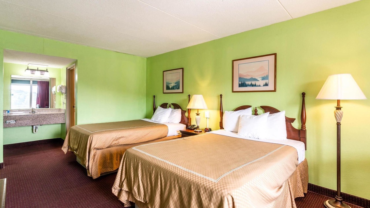 Photo of Bedroom in Mount Vernon