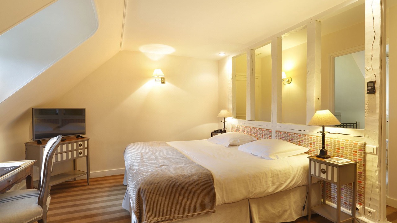 Photo of Bedroom in Chenonceaux