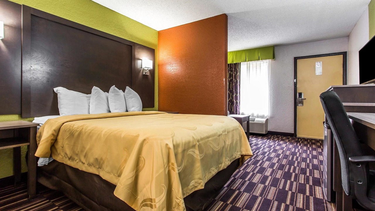 Photo of Bedroom in Albemarle