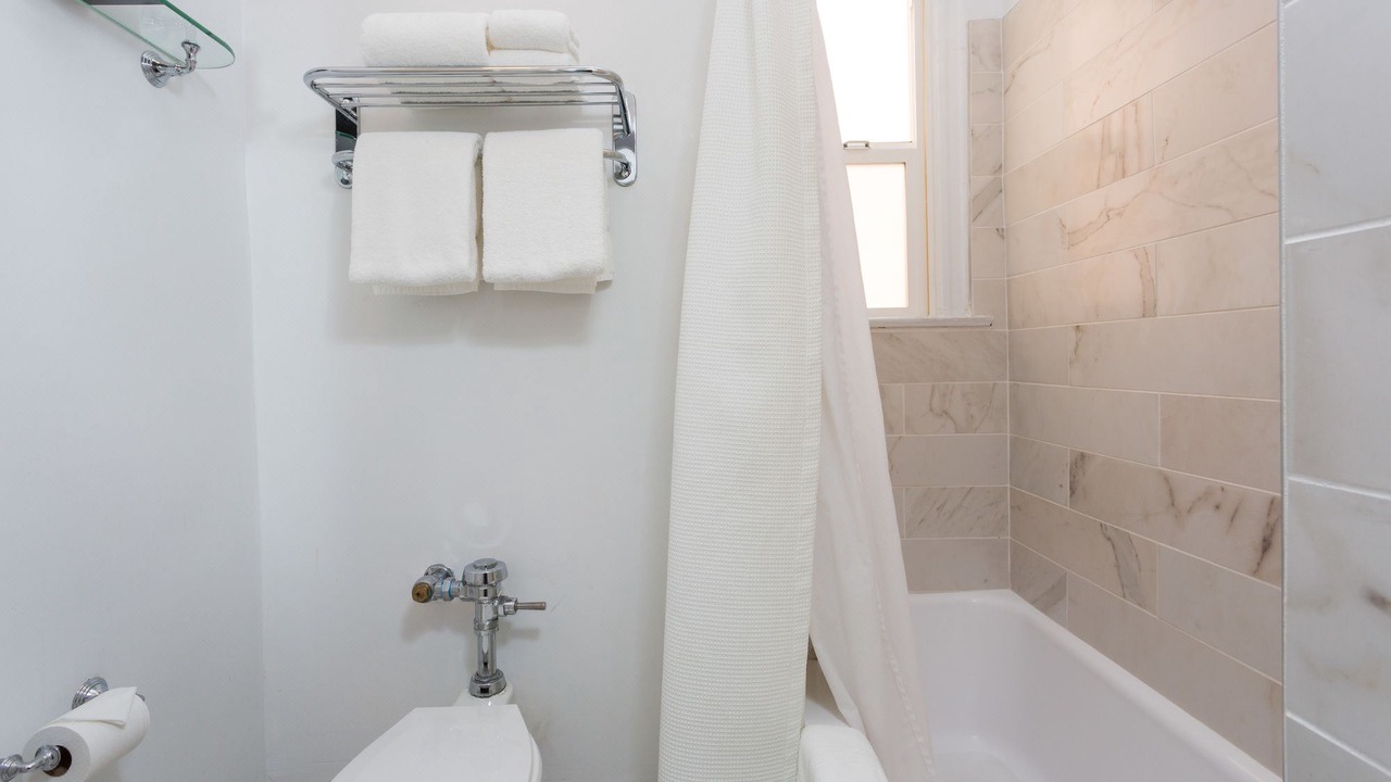 Photo of Bathroom in Union Square