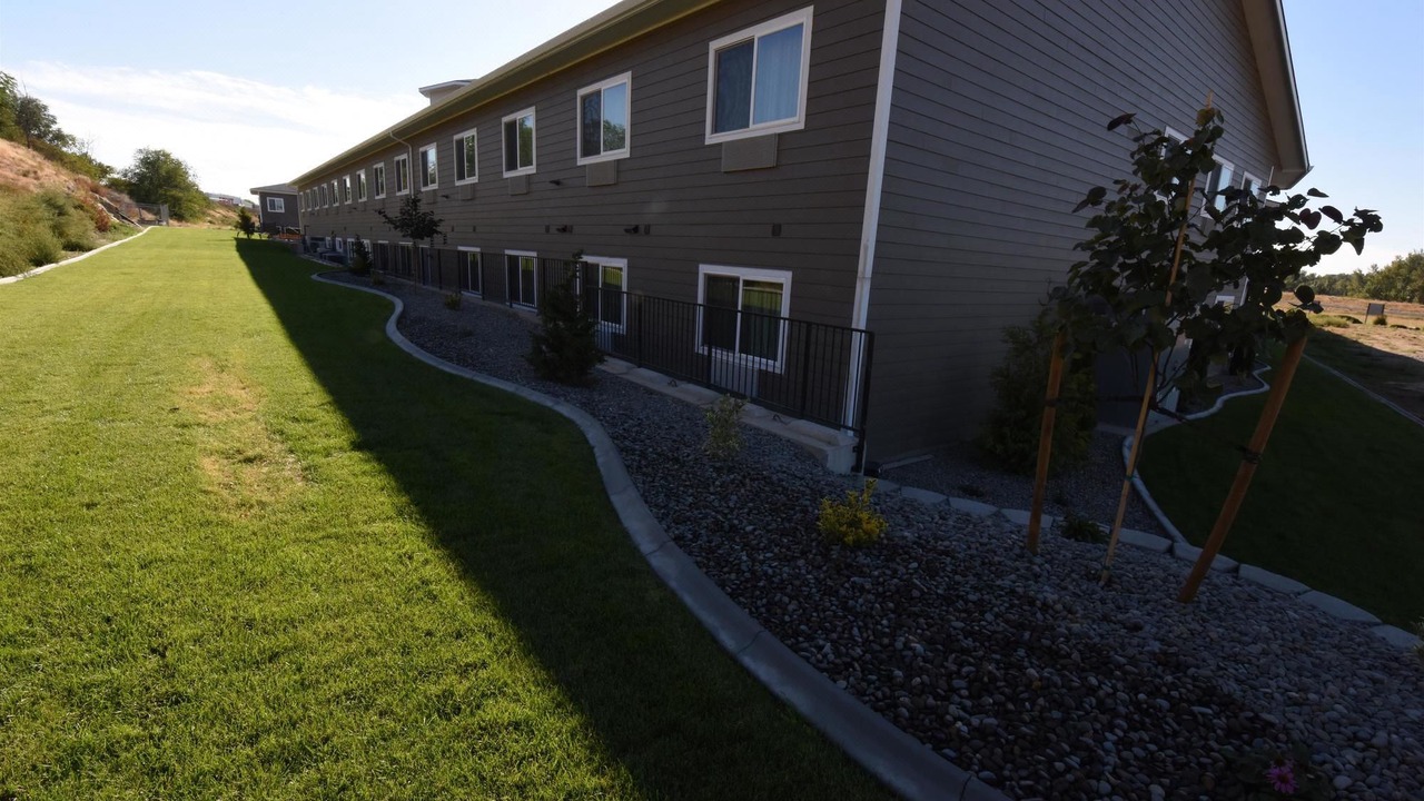 Photo of Buildings in Zillah