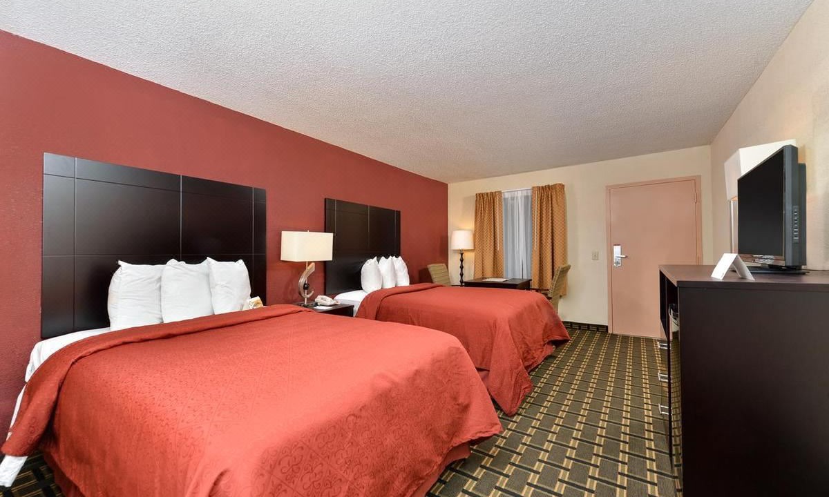 Photo of Bedroom in Acworth