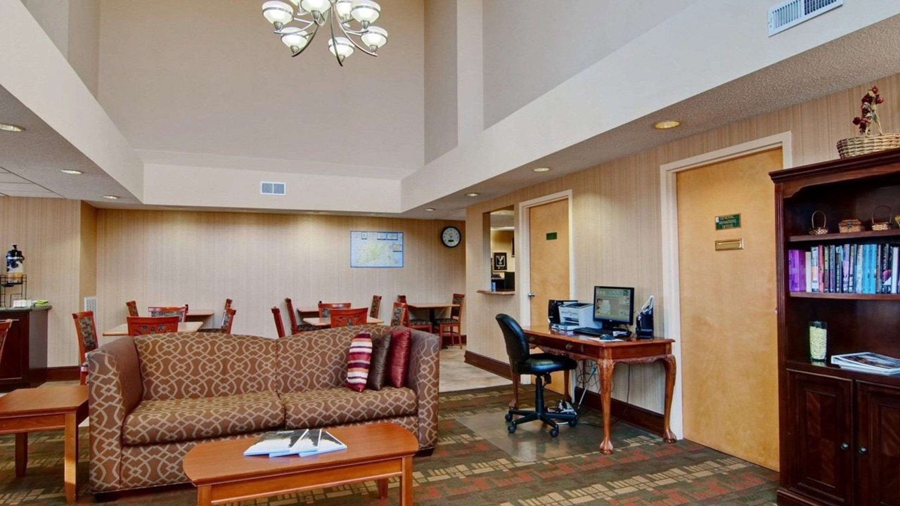 Photo of Livingroom in Salem