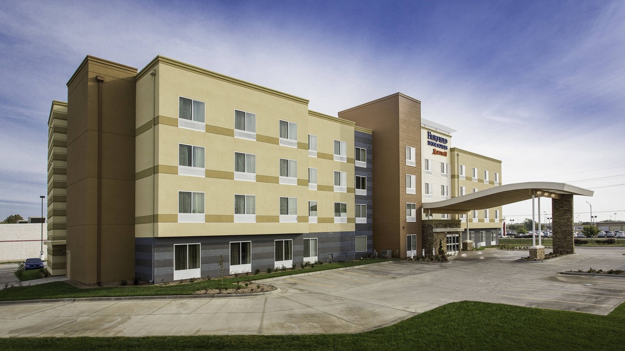 Photo of Buildings in Hutchinson