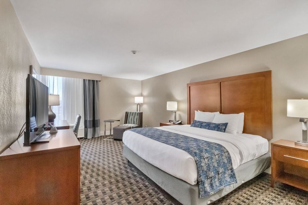 Photo of Bedroom in Greenville - Spartanburg
