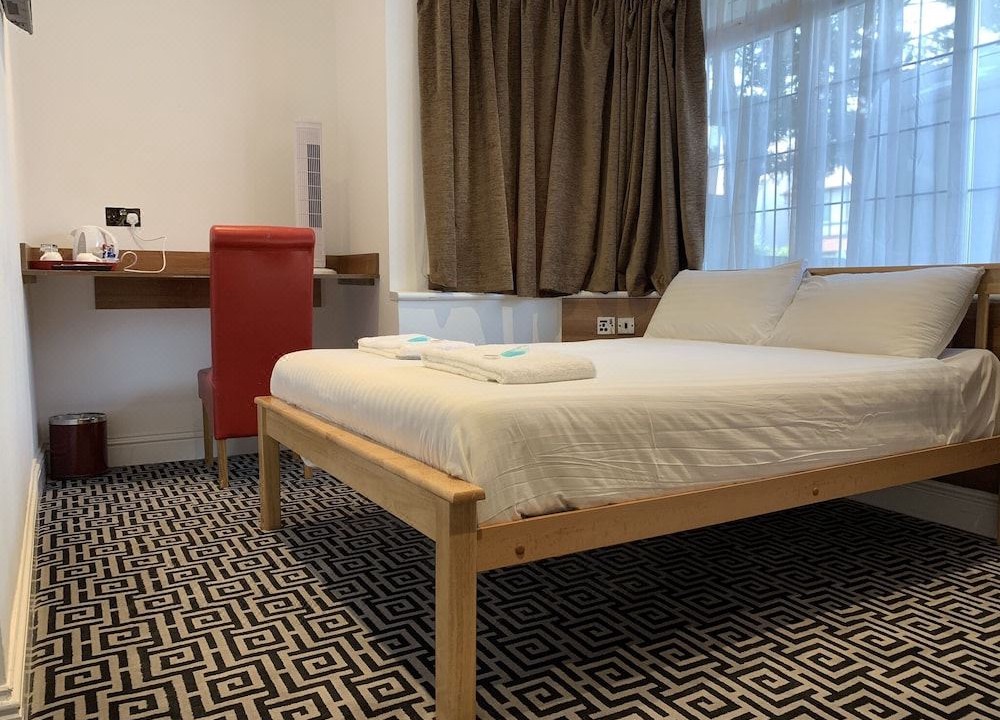 Photo of Bedroom in St. Margarets and North Twickenham