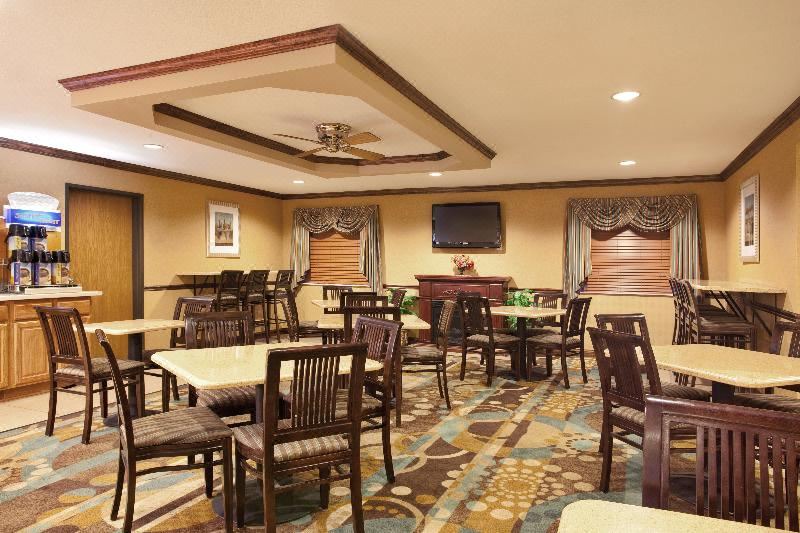 Photo of Livingroom in Tuscola