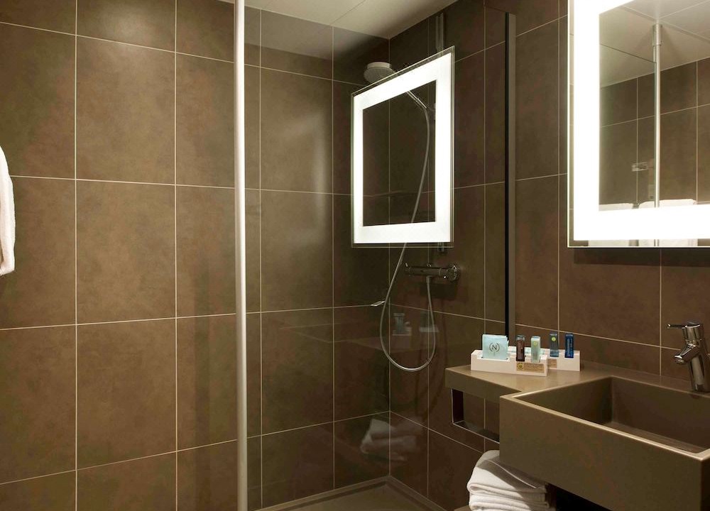 Photo of Bathroom in Porte d'Asnieres