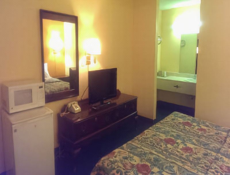 Photo of Bedroom in Macon