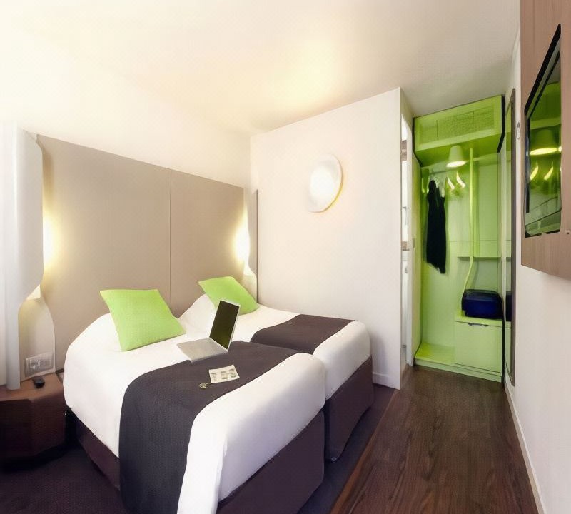 Photo of Bedroom in Morangis