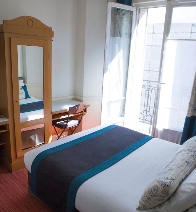 Photo of Bedroom in 13th Arrondissement