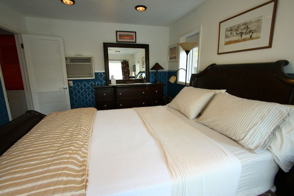 Photo of Bedroom in Media