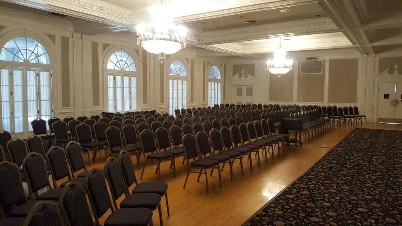 Photo of Livingroom in Glens Falls