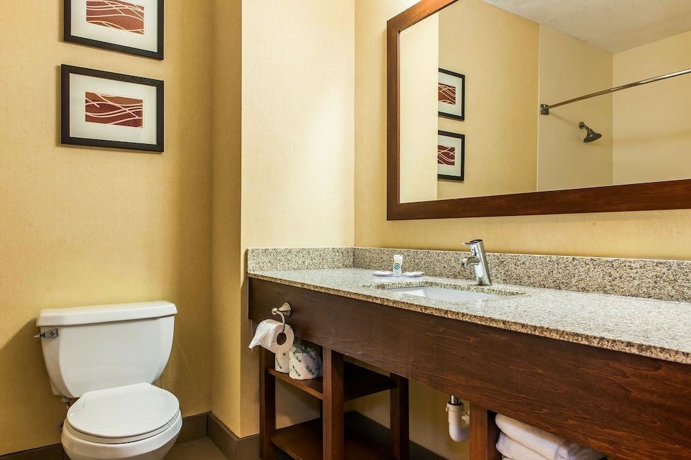 Photo of Bathroom in Pickerington