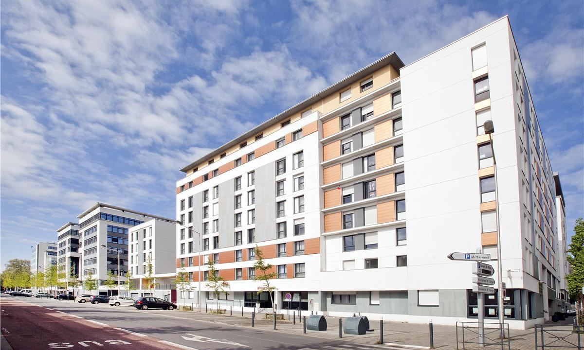 Photo of Buildings in Saint-Serge