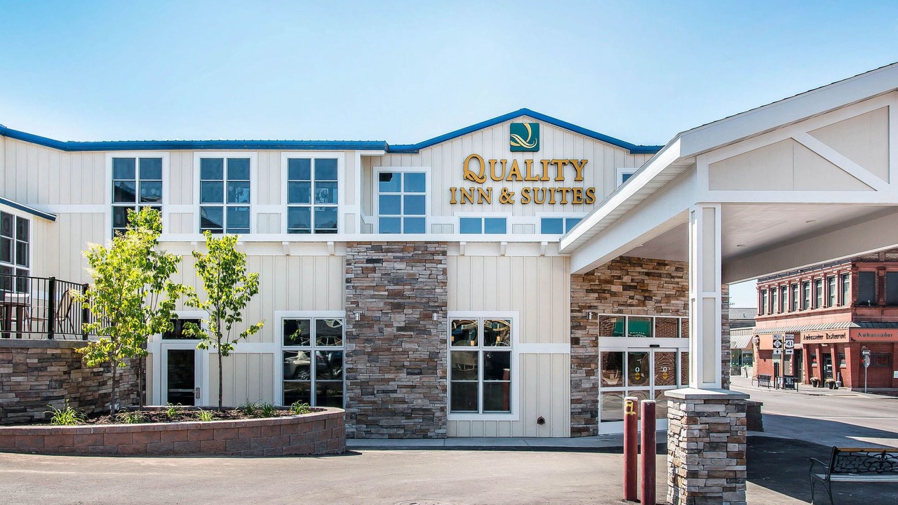 Photo of Buildings in Houghton